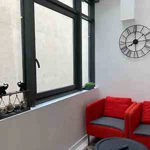 https://loft-jean-jaurs.hotels-rhonealpes.com